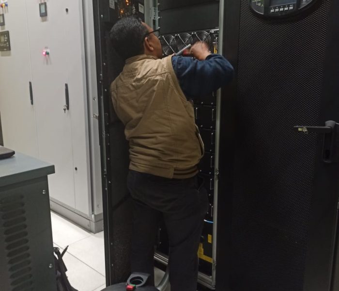 Maintenance UPS Modular